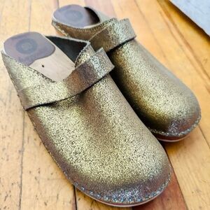 Troentorp DaVinci Clogs in Gold